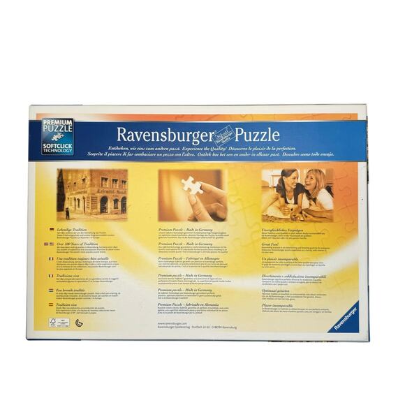 NEW Ravensburger Bizarre Town 5000 Piece Premium Softclick Jigsaw Puzzle - Picture 2 of 5
